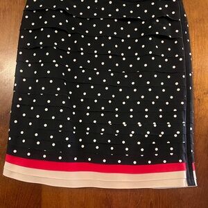 White House Black Market Black Pencil Skirt Knee-Length Casual